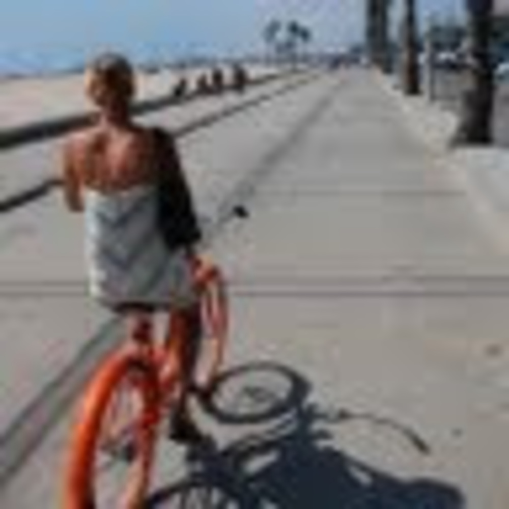 Meet your Posher, Carlie